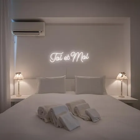 Toi Et Moi Downtown-guests Speek For Us! Lejlighed