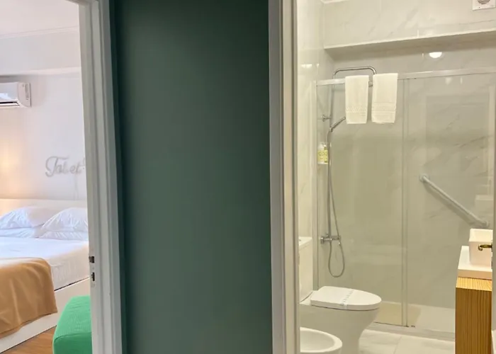 Toi Et Moi Downtown-guests Speek For Us!