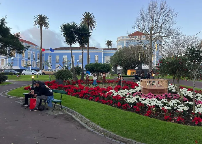 Toi Et Moi Downtown-guests Speek For Us! Ponta Delgada