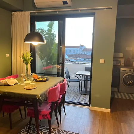 Toi Et Moi Downtown-guests Speek For Us! Apartment